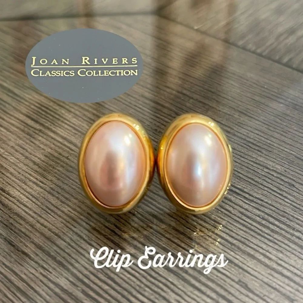 Vintage JOAN RIVERS Pinkish Luster Faux Pearl Gold Tone Oval Clip Earrings